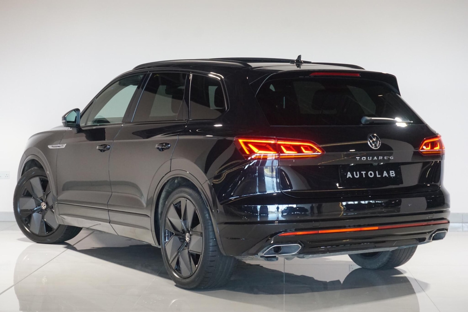 Used Volkswagen Touareg 2021 for sale - 78170902: Photo 6