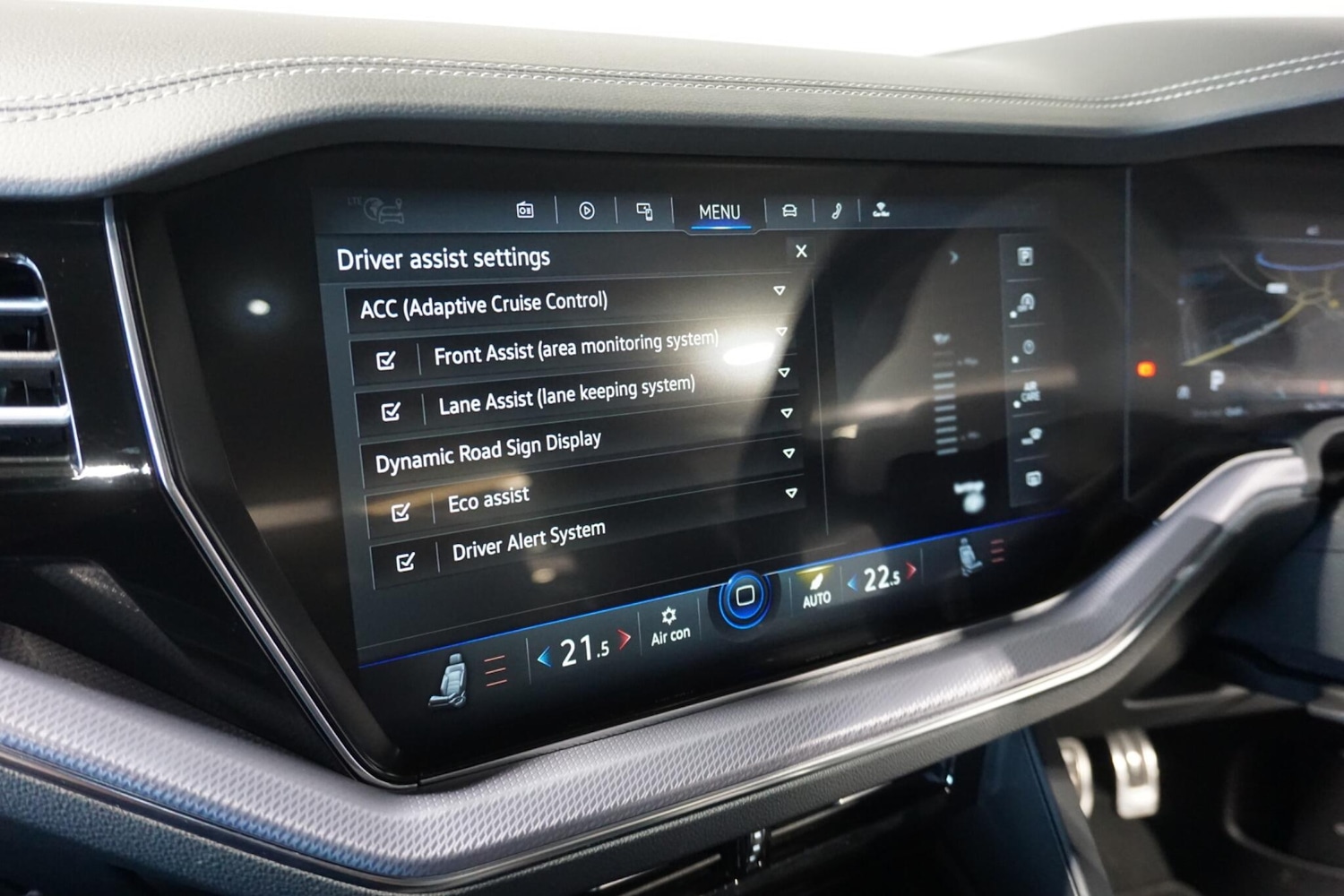 Used Volkswagen Touareg 2021 for sale - 78170902: Photo 64