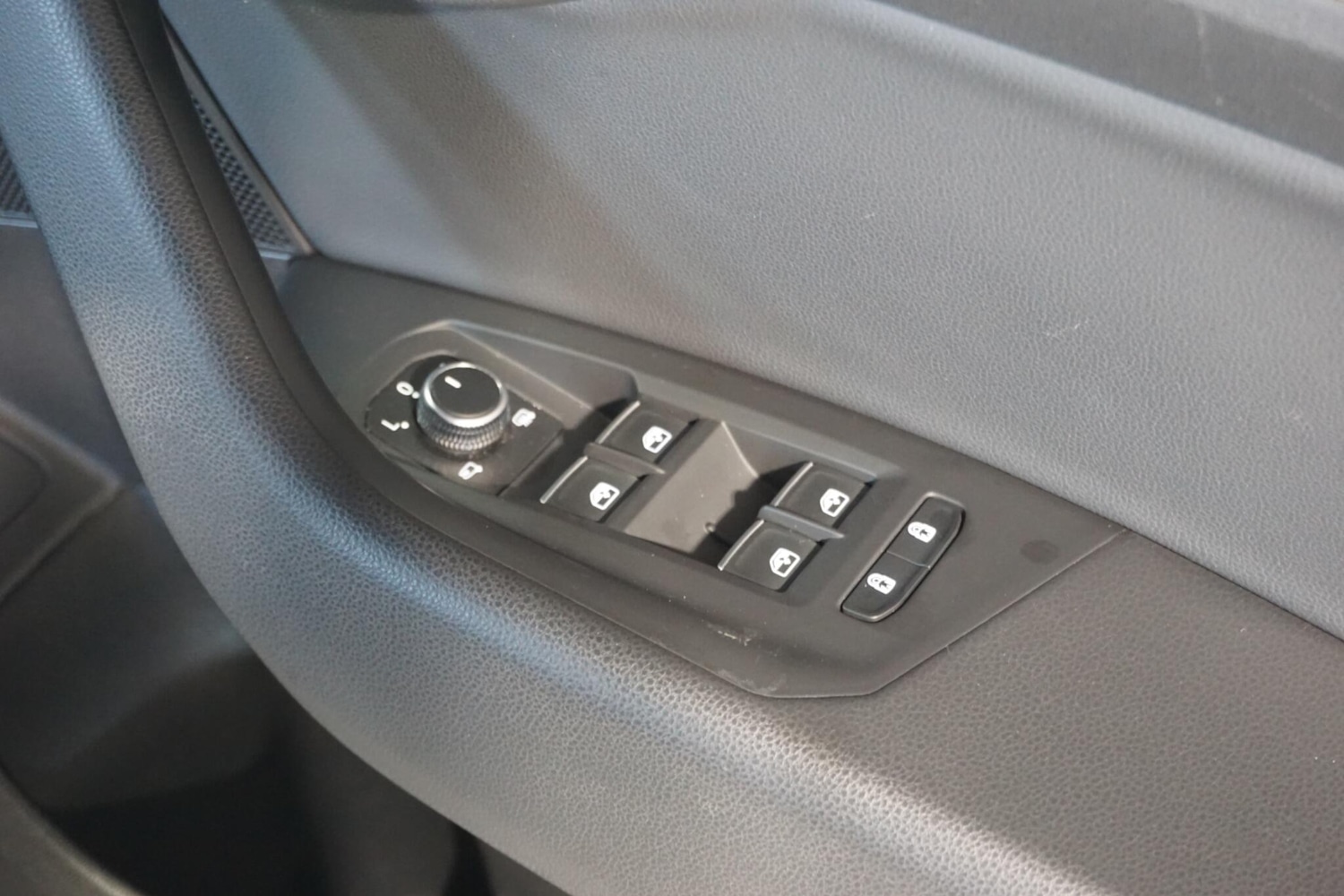 Used Volkswagen Touareg 2021 for sale - 78170902: Photo 71