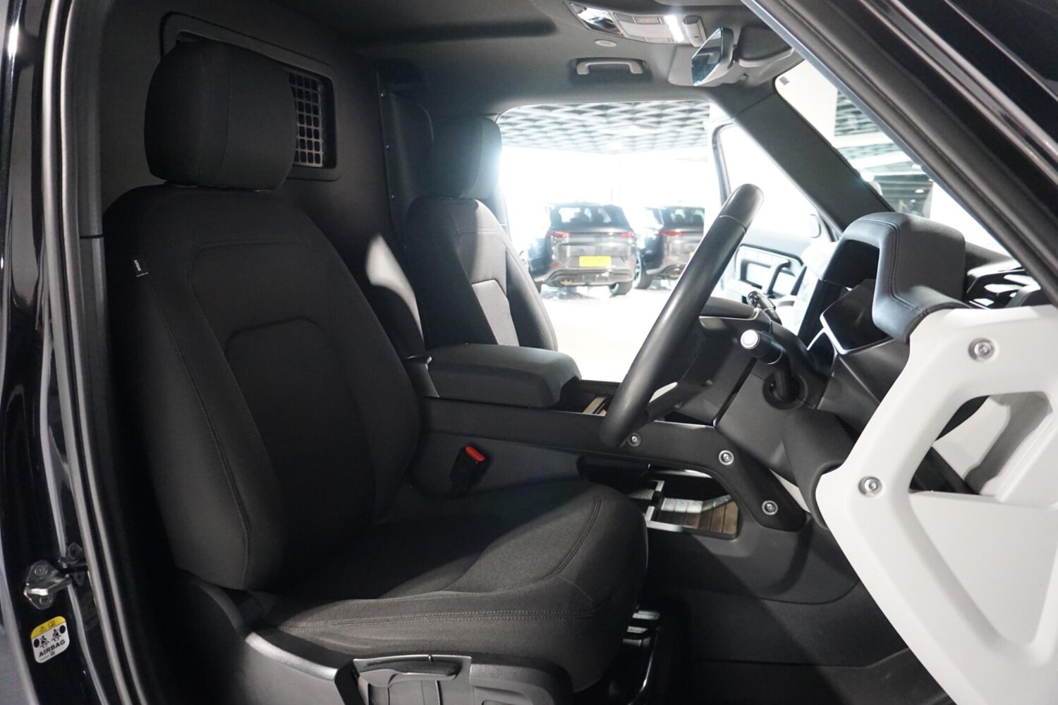 Used Land Rover Defender 90 for sale - 77958254: Photo 10