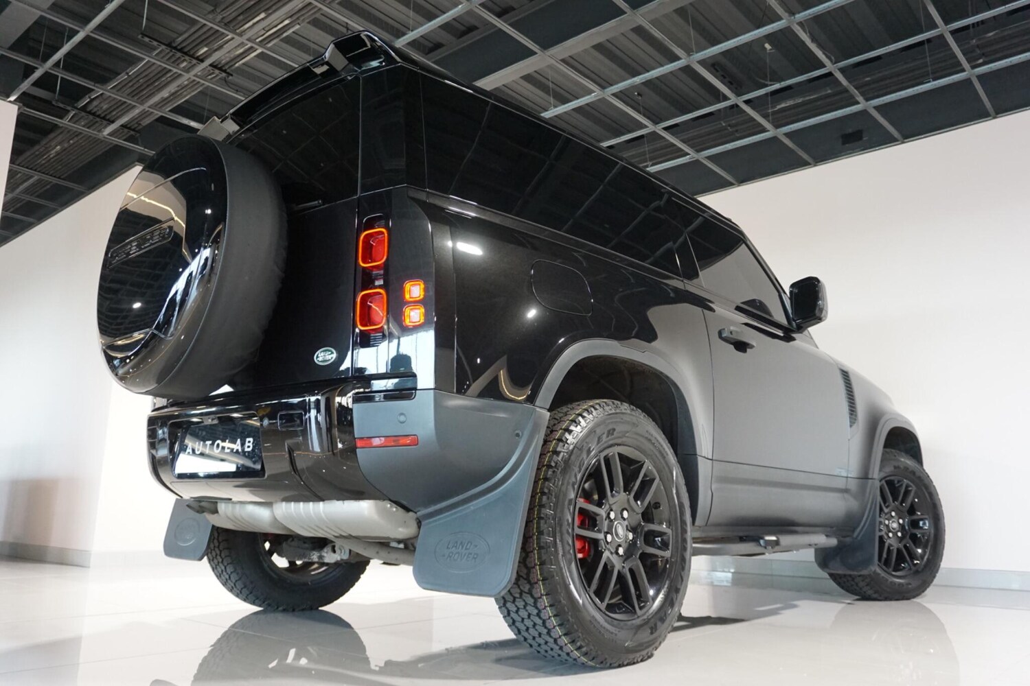 Used Land Rover Defender 90 for sale - 77958254: Photo 25