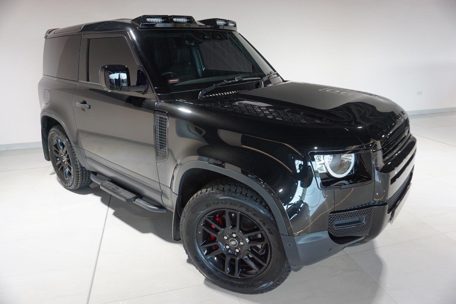 Used Land Rover Defender 90 for sale - 77958254: Photo 29