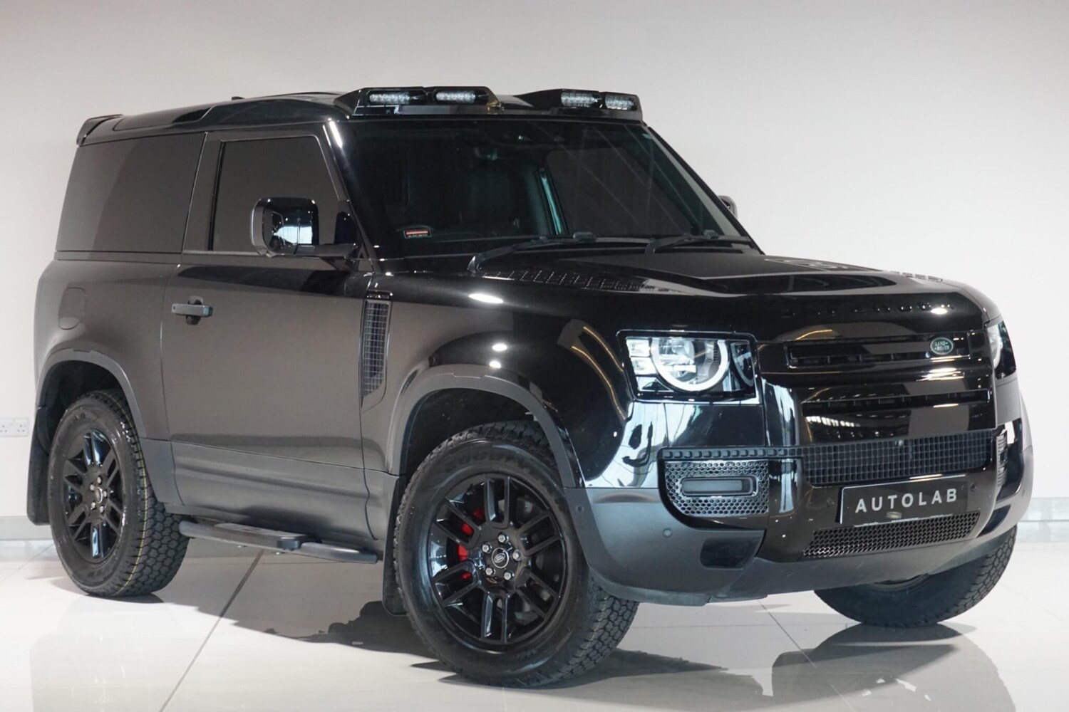 Used Land Rover Defender 90 for sale - 77958254: Photo 31