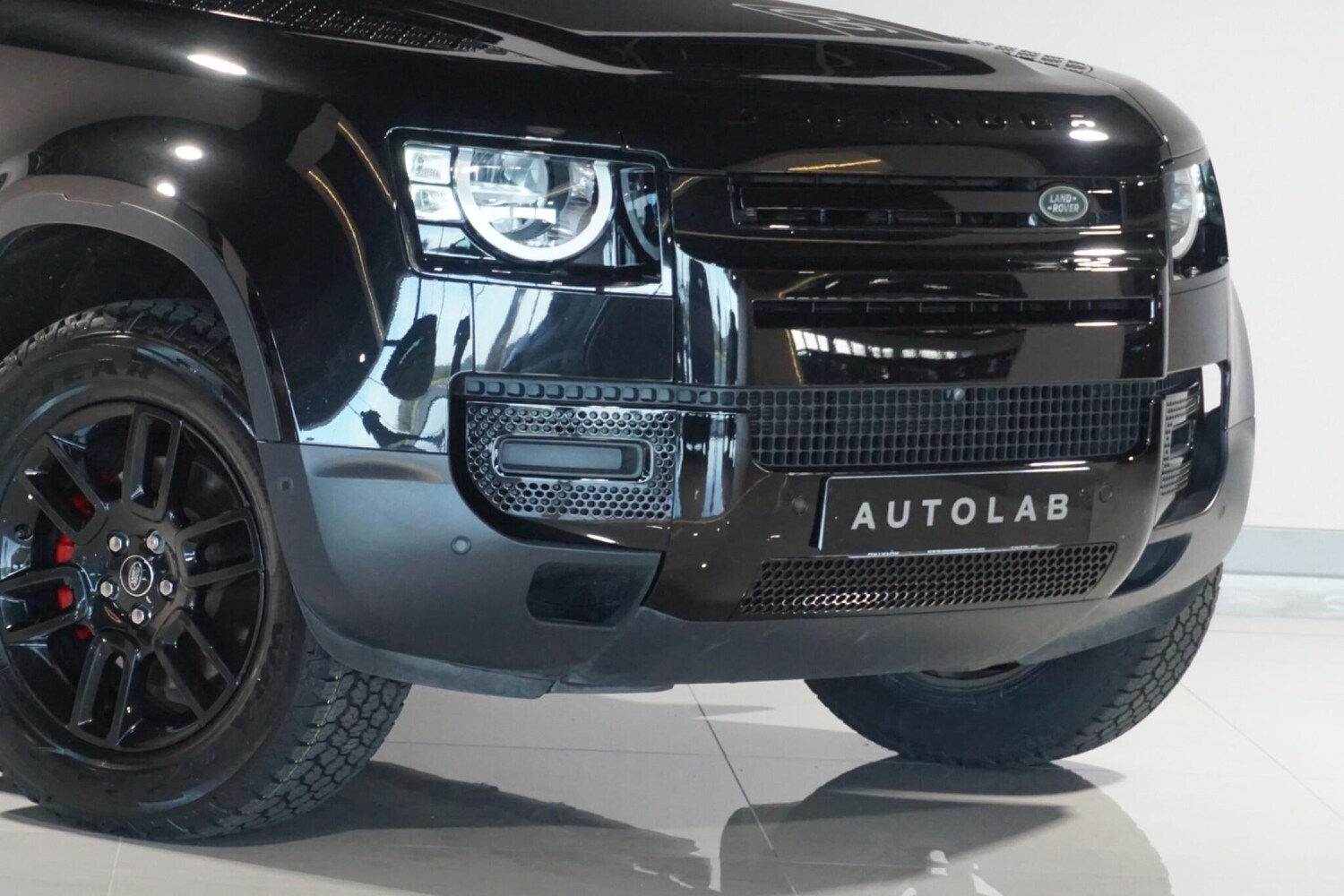 Used Land Rover Defender 90 for sale - 77958254: Photo 37