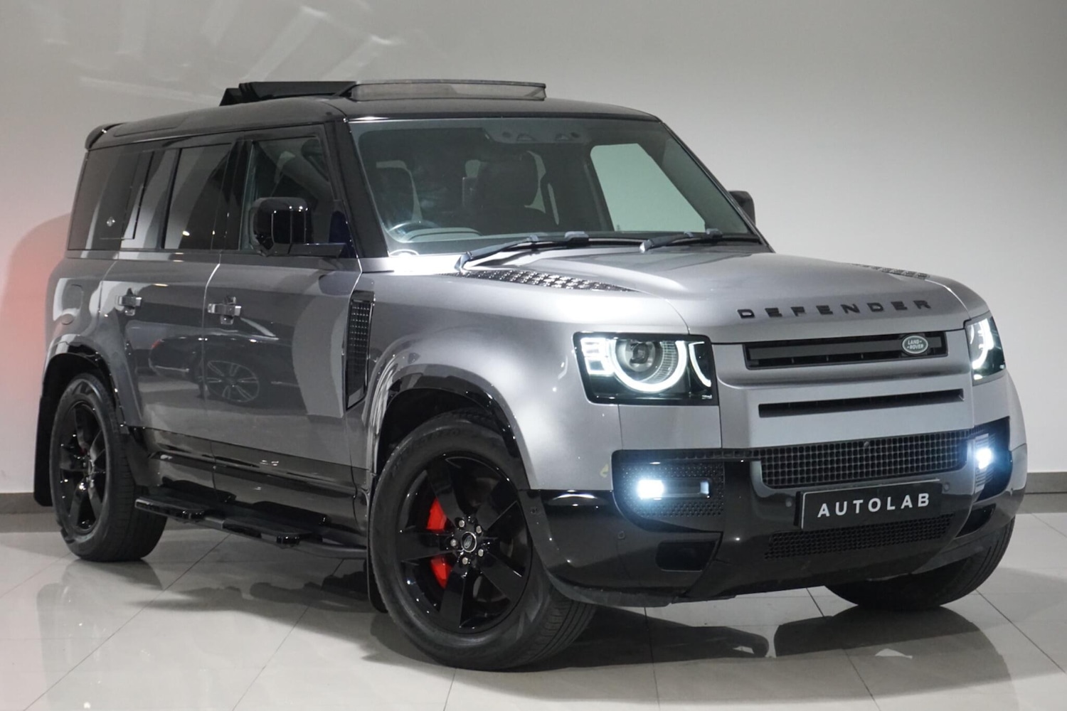 Used Land Rover Defender 110 2021 for sale - 76084784: Photo 1