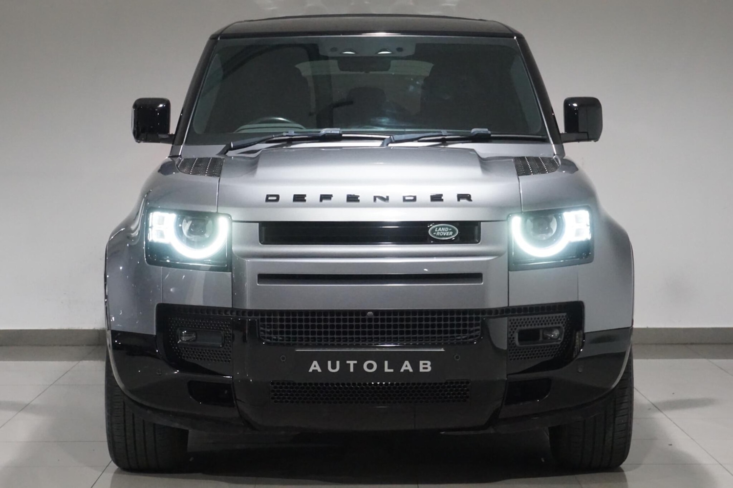 Used Land Rover Defender 110 2021 for sale - 76084784: Photo 4