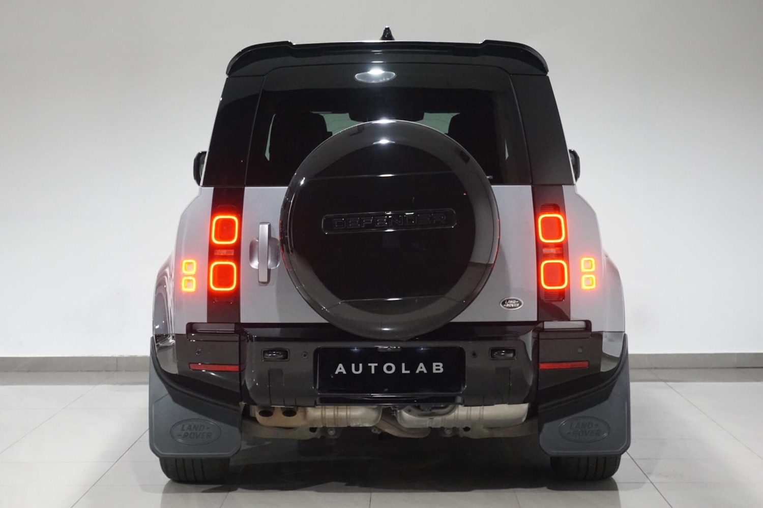Used Land Rover Defender 110 2021 for sale - 76084784: Photo 5