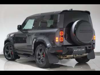 Used Land Rover Defender 90 2024 for sale - 74174389: Photo