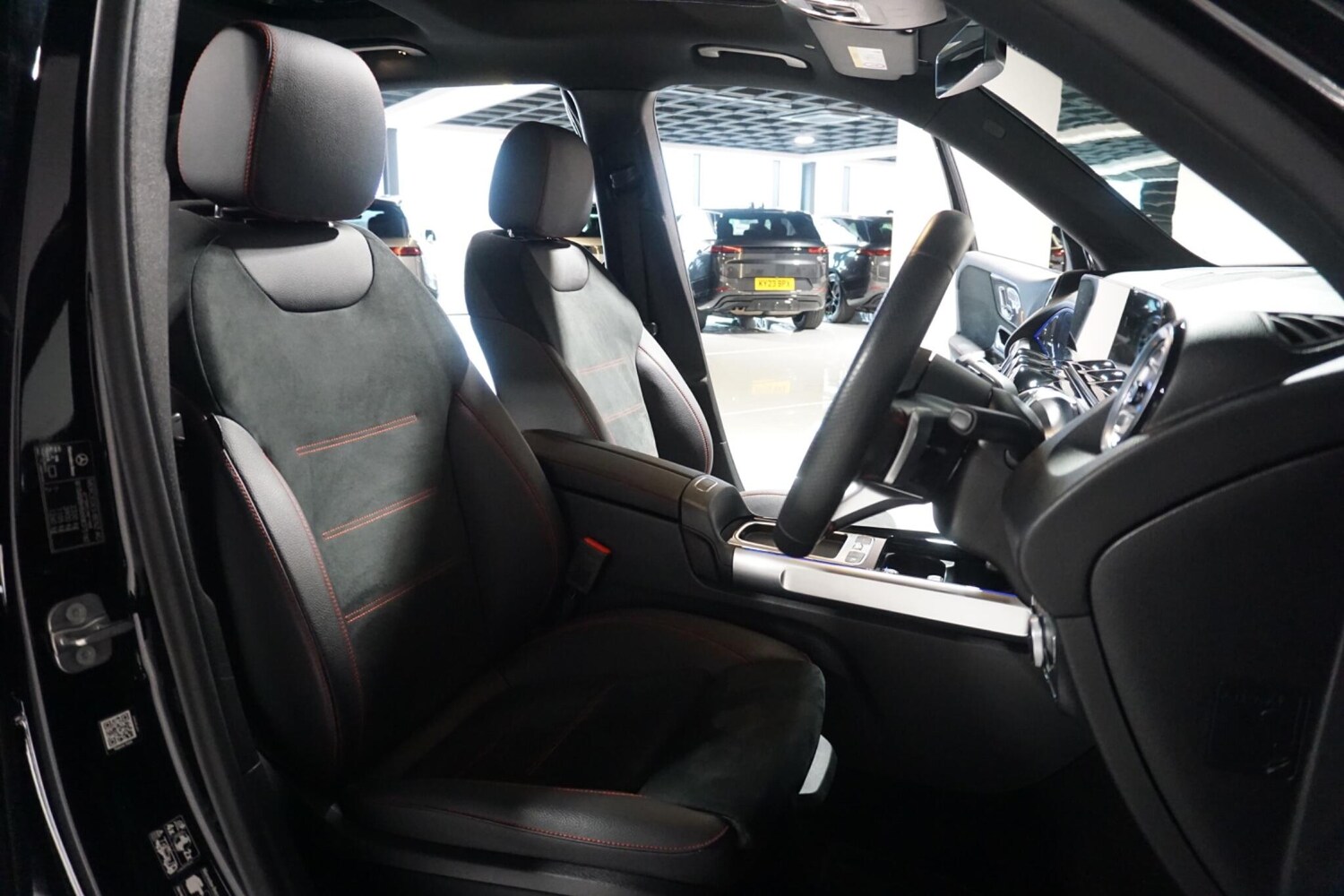 Used Mercedes-Benz GLB 2024 for sale - 77839218: Photo 13