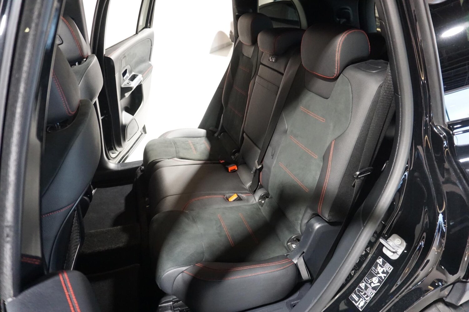 Used Mercedes-Benz GLB 2024 for sale - 77839218: Photo 15