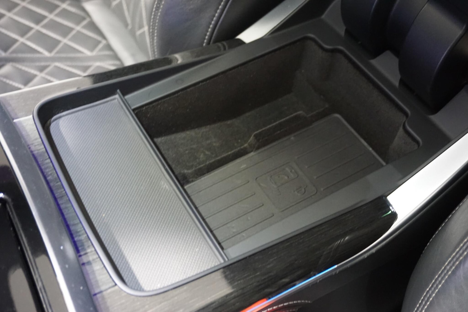 Used Audi Q8 2018 for sale - 76996873: Photo 19