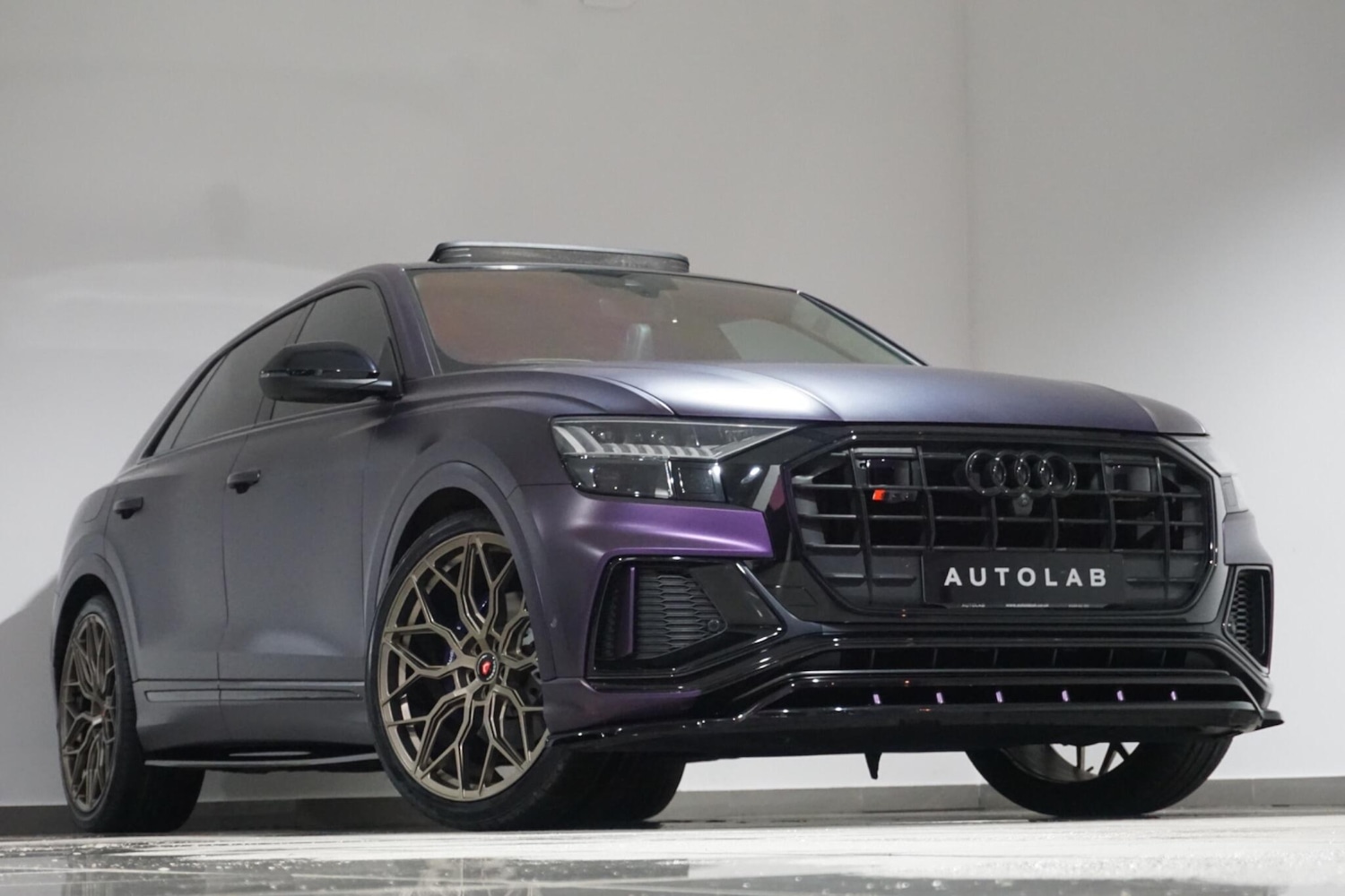 Used Audi Q8 2018 for sale - 76996873: Photo 30