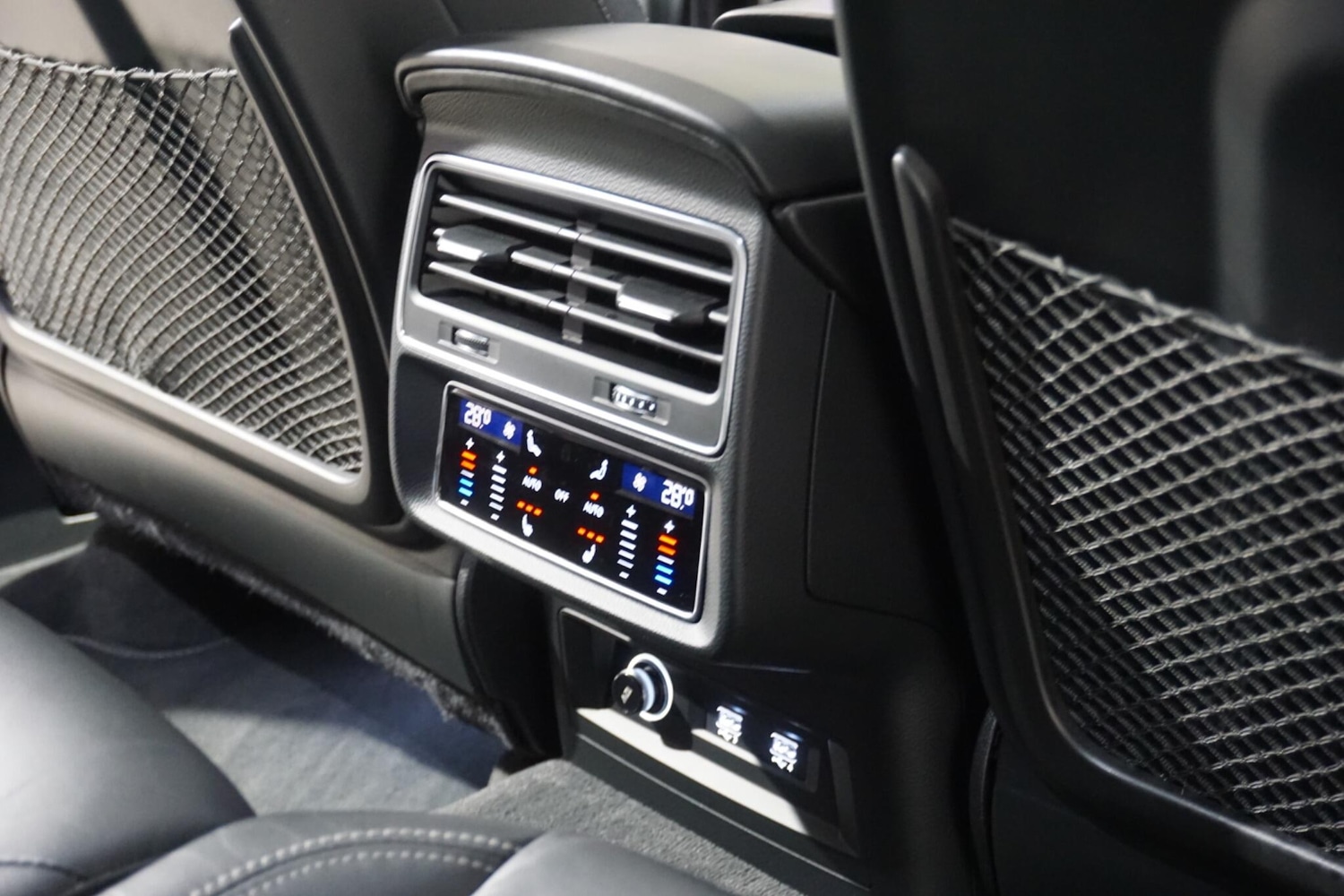 Used Audi Q8 2018 for sale - 76996873: Photo 69