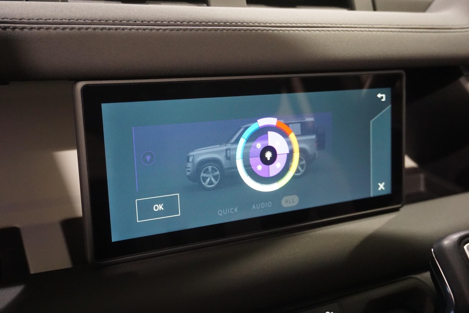 Used Land Rover Defender 2024 for sale - 76701319: Photo 21