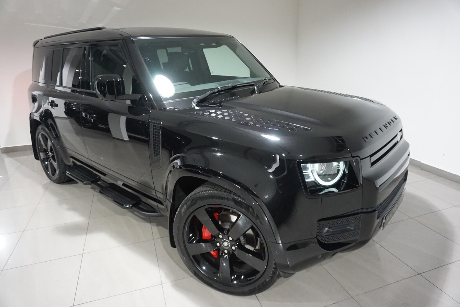 Used Land Rover Defender 2024 for sale - 76701319: Photo 39