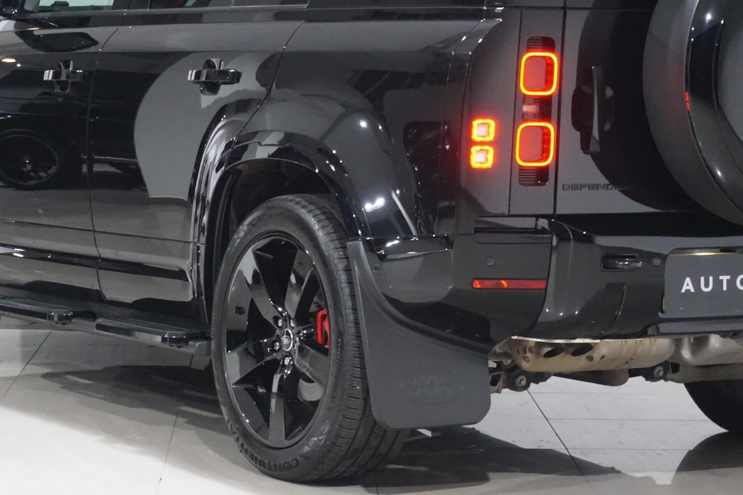 Used Land Rover Defender 2024 for sale - 76701319: Photo 50