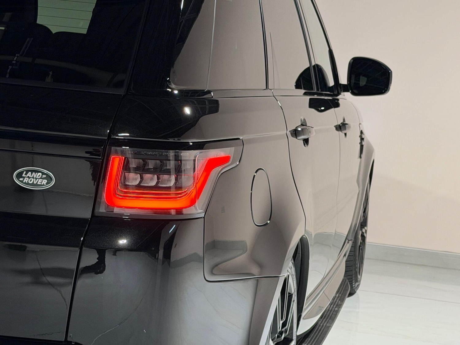 Used Land Rover Range Rover Sport 2019 for sale - 76913929: Photo 34