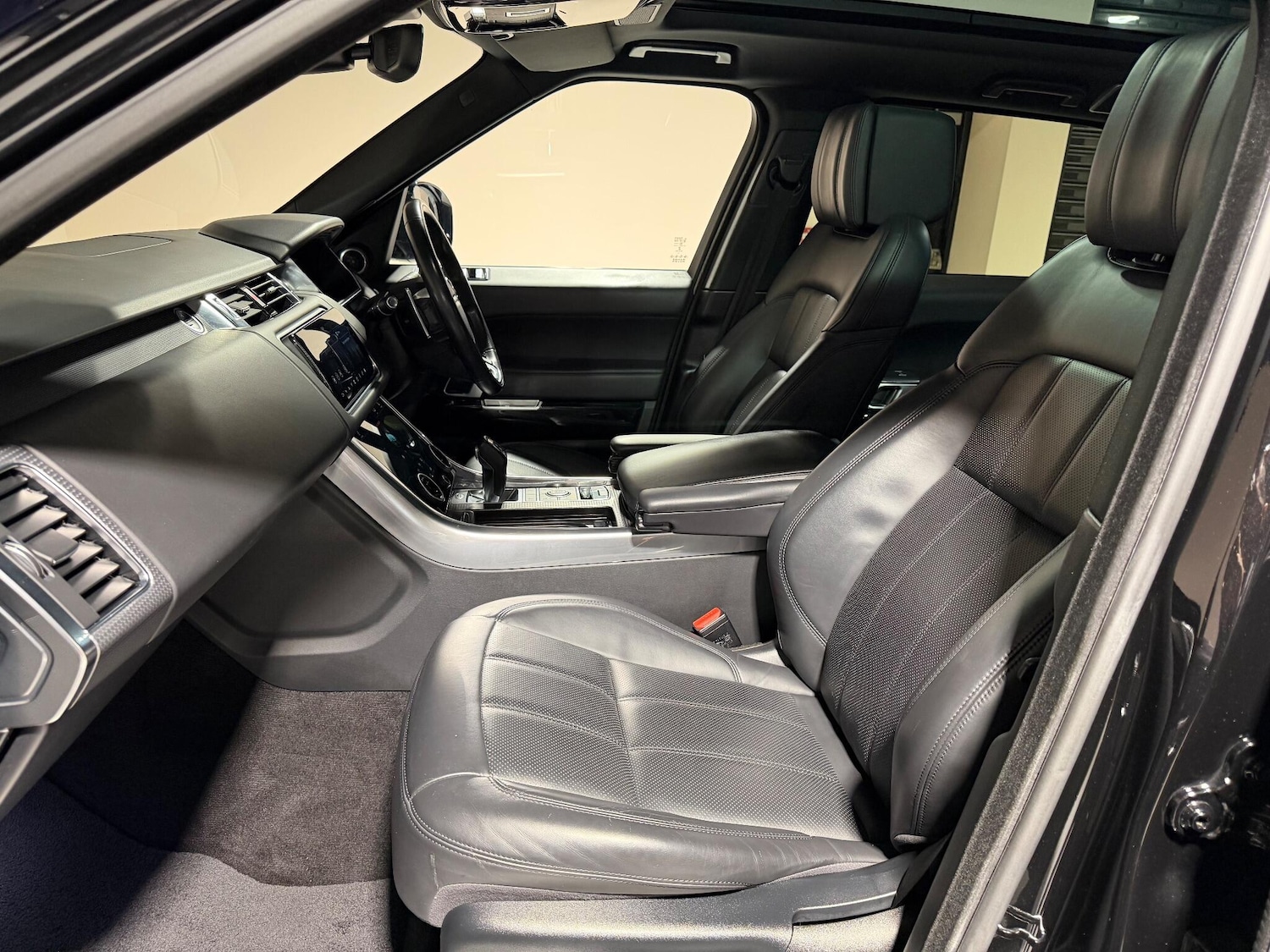 Used Land Rover Range Rover Sport 2019 for sale - 76913929: Photo 47