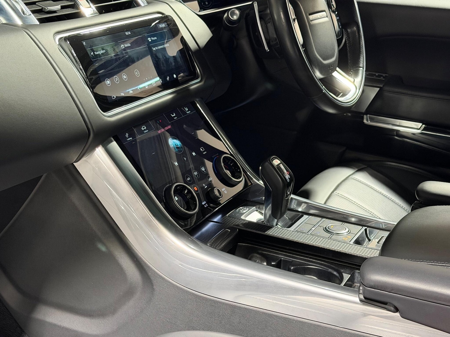 Used Land Rover Range Rover Sport 2019 for sale - 76913929: Photo 50