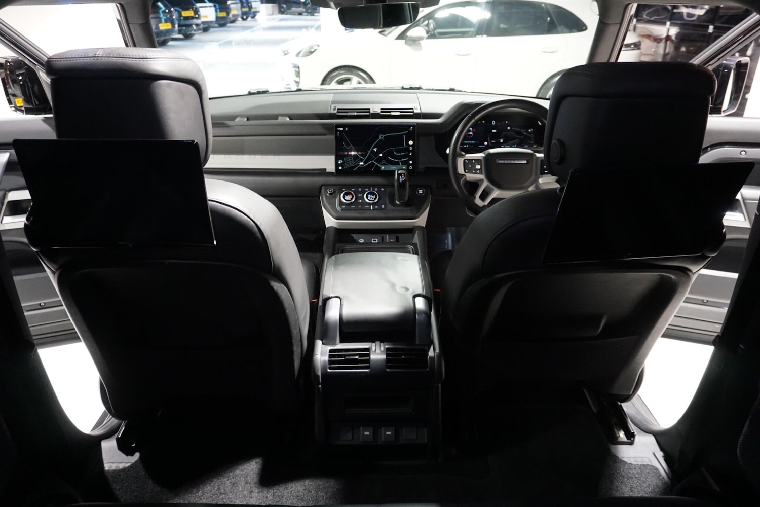 Used Land Rover Defender 2023 for sale - 76936665: Photo 10