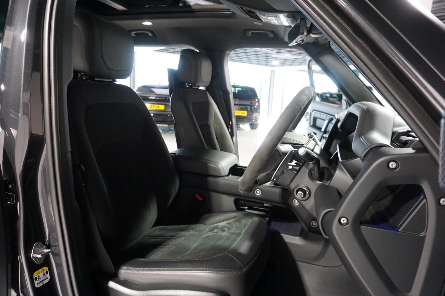 Used Land Rover Defender 110 for sale - 77314803: Photo 13