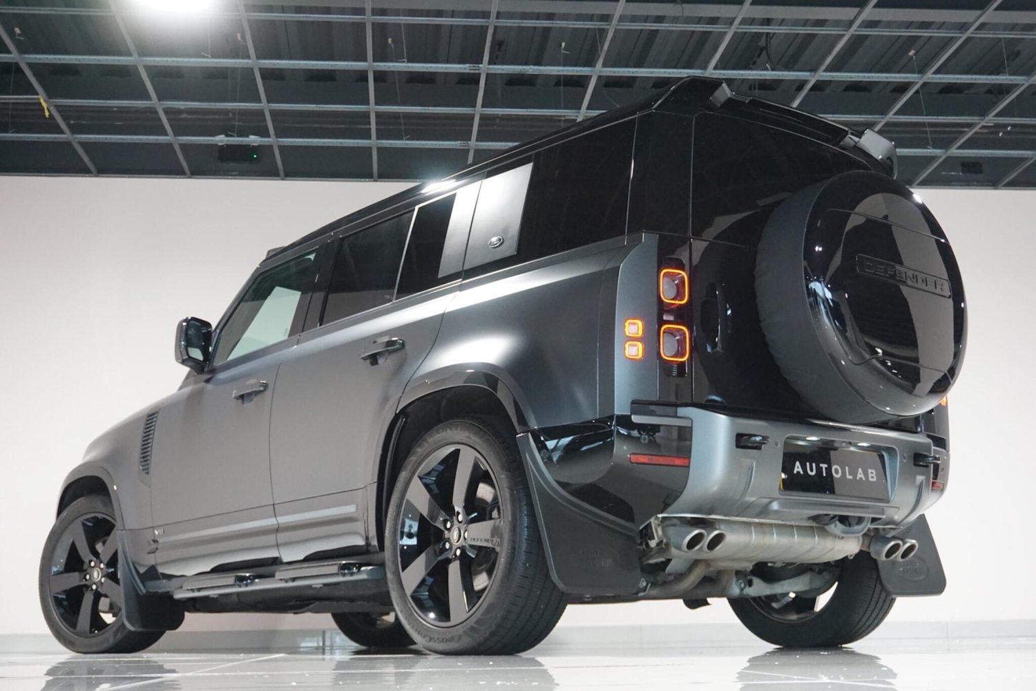 Used Land Rover Defender 110 for sale - 77314803: Photo 39