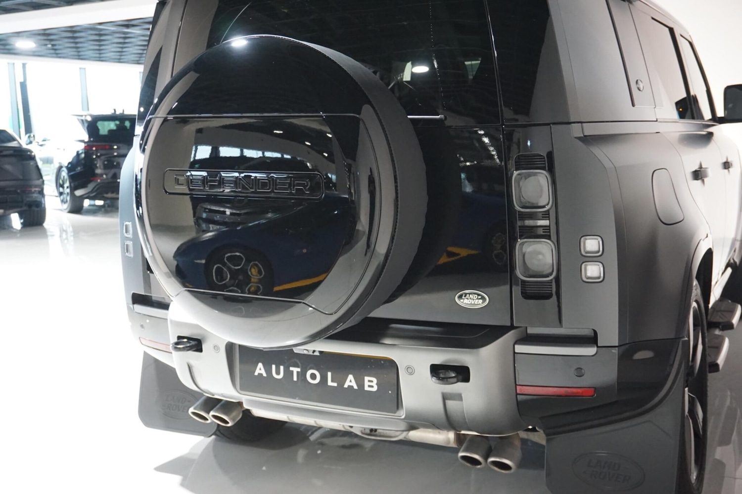 Used Land Rover Defender 110 for sale - 77314803: Photo 72