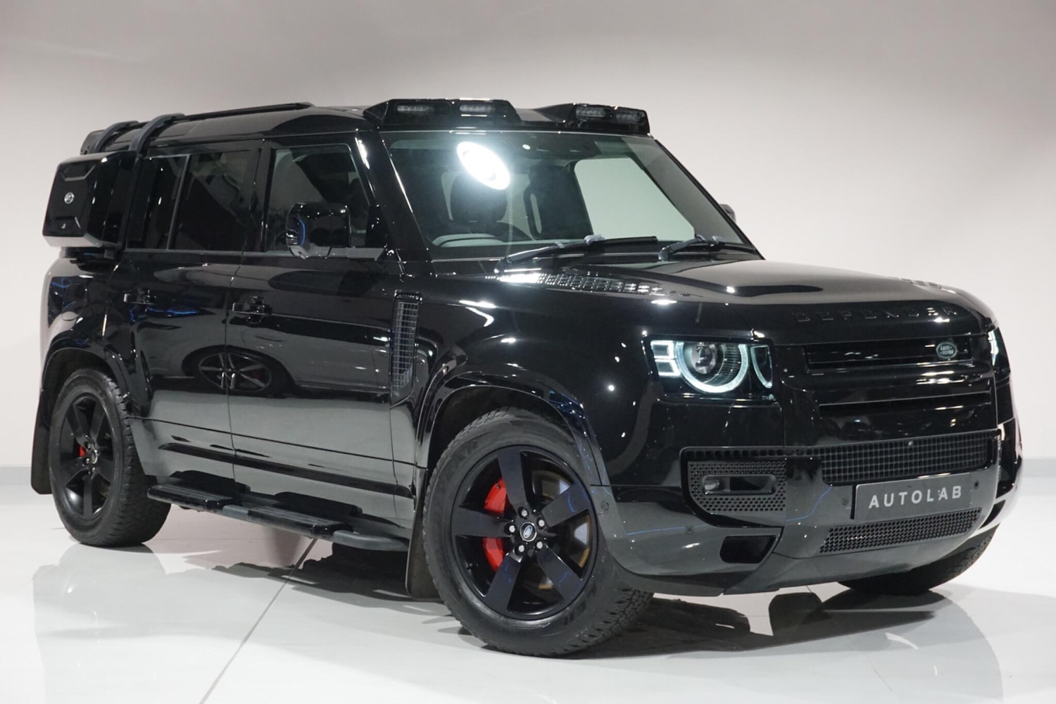 Used Land Rover Defender 110 for sale - 76936284: Photo 33