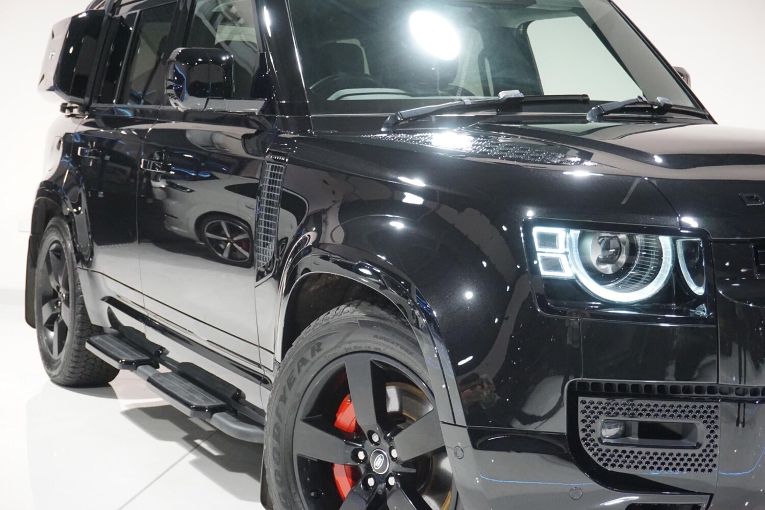 Used Land Rover Defender 110 for sale - 76936284: Photo 45