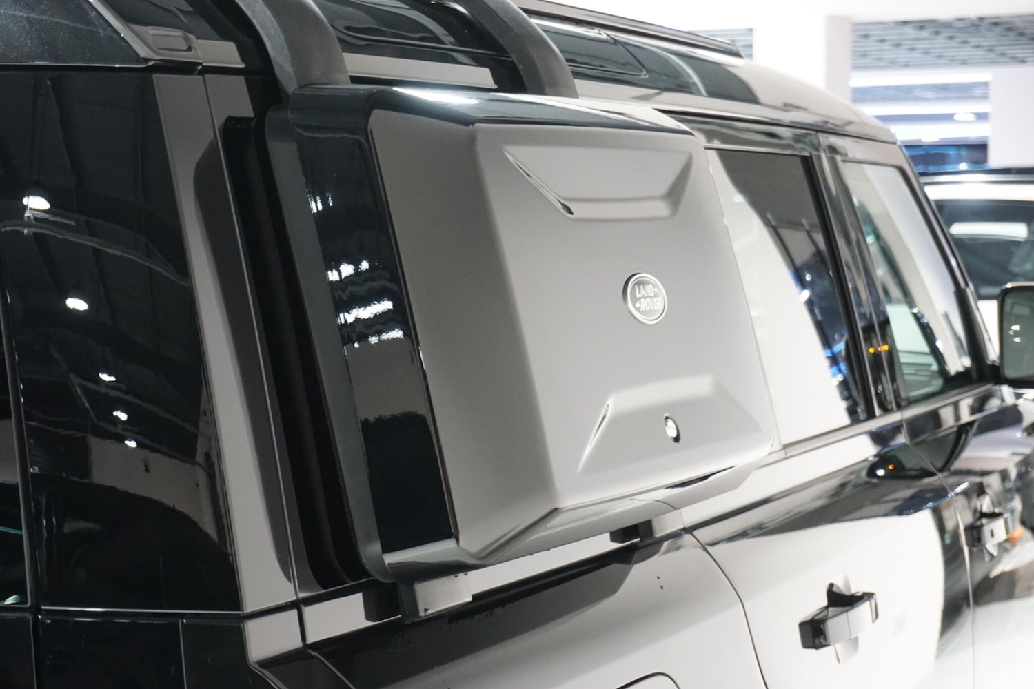 Used Land Rover Defender 110 for sale - 76936284: Photo 67