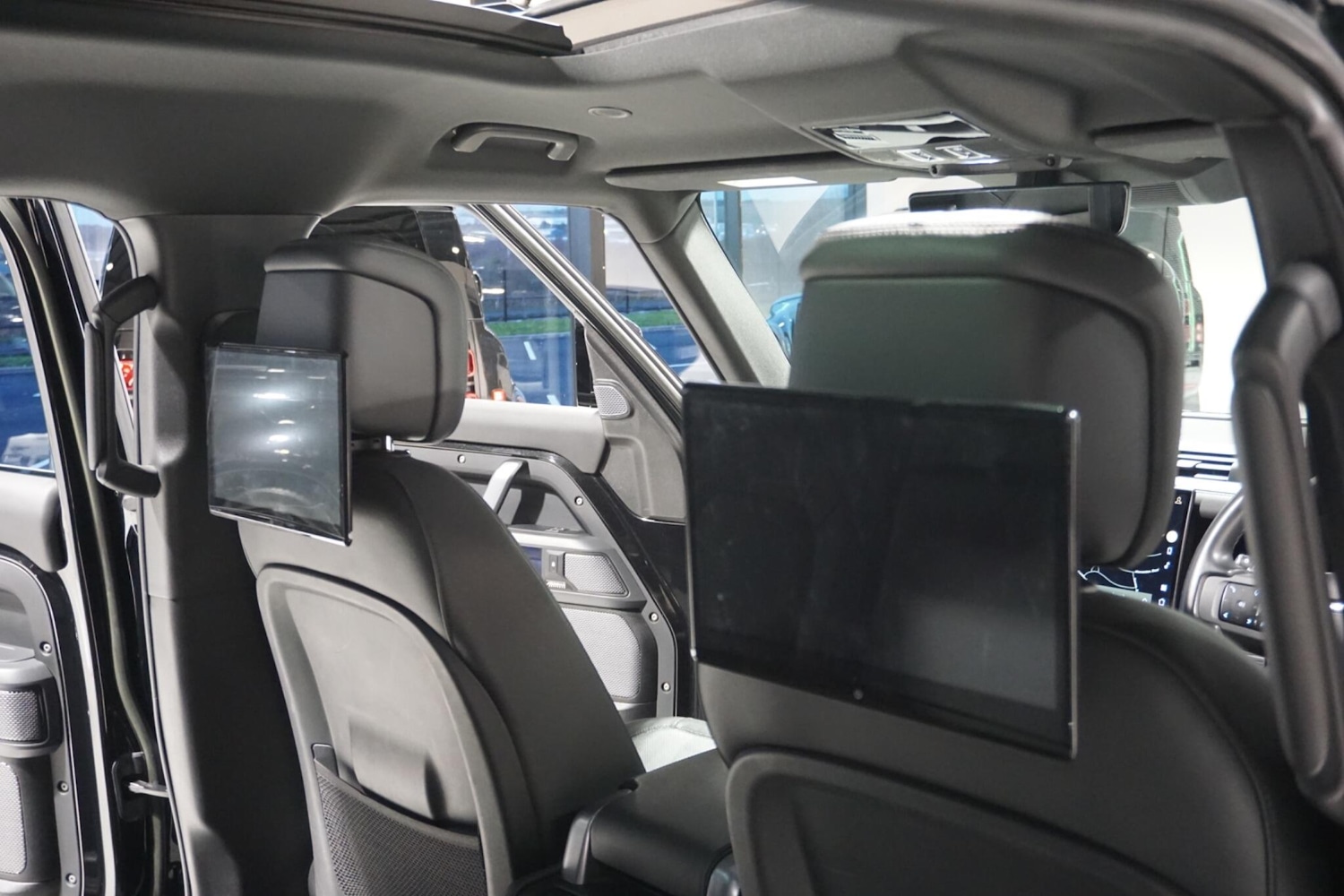 Used Land Rover Defender 2023 for sale - 76913901: Photo 58