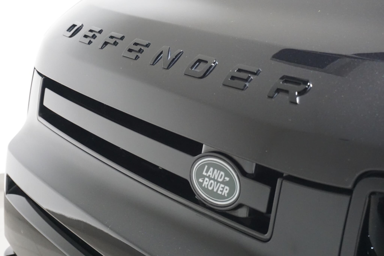 Used Land Rover Defender 2023 for sale - 76913901: Photo 76