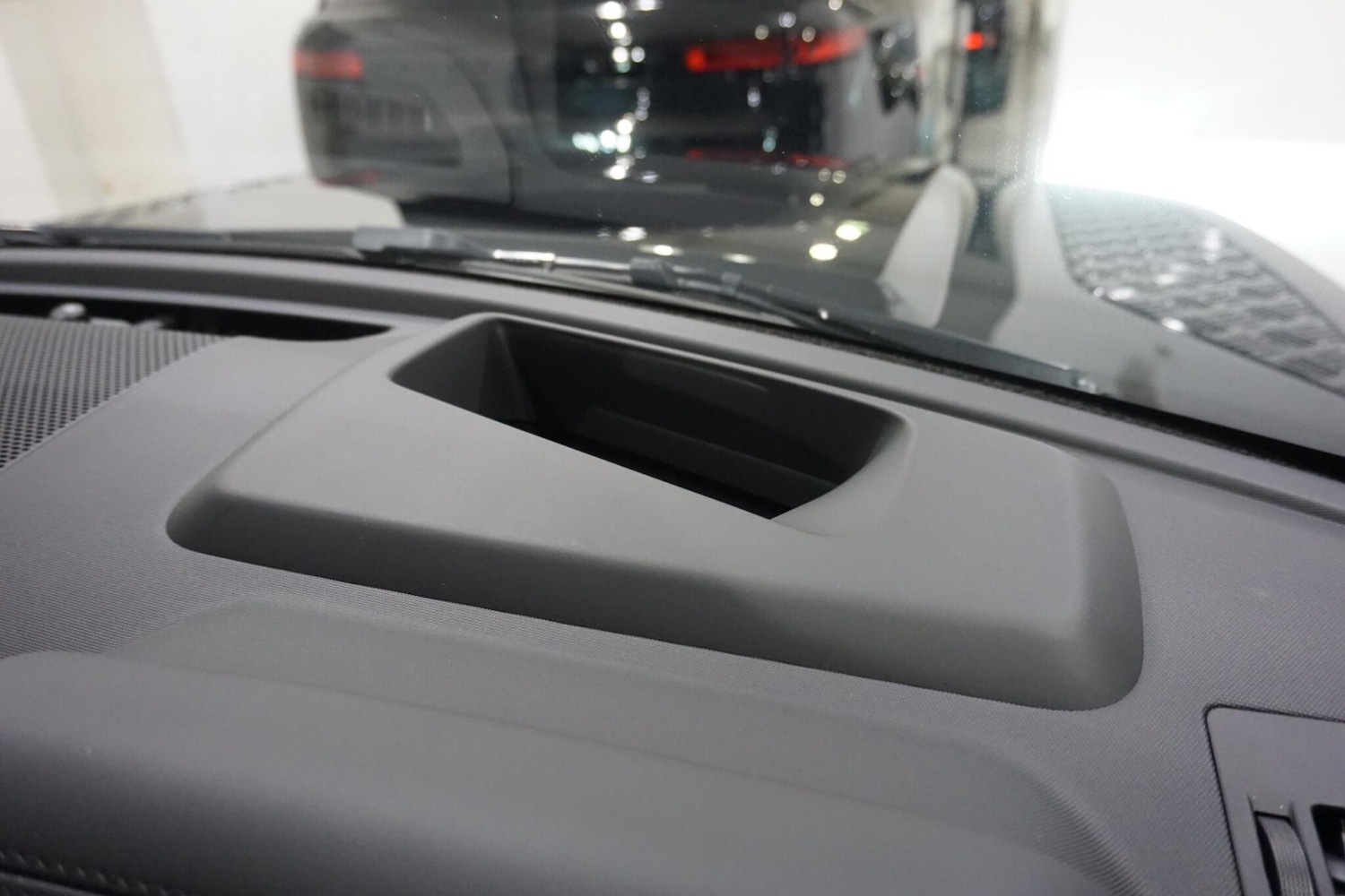 Used Land Rover Defender 110 2024 for sale - 76360381: Photo 14