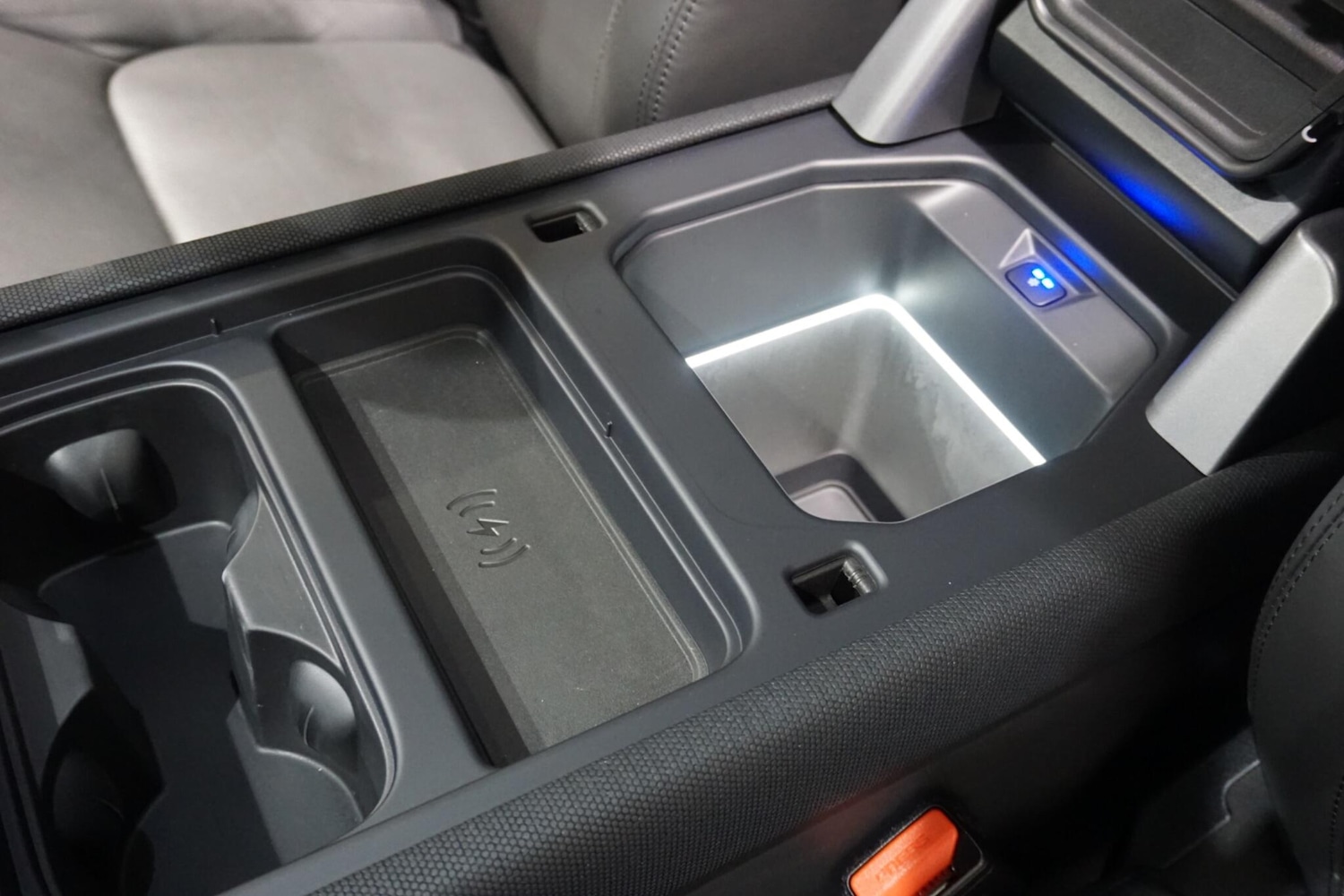 Used Land Rover Defender 110 2024 for sale - 76360381: Photo 21