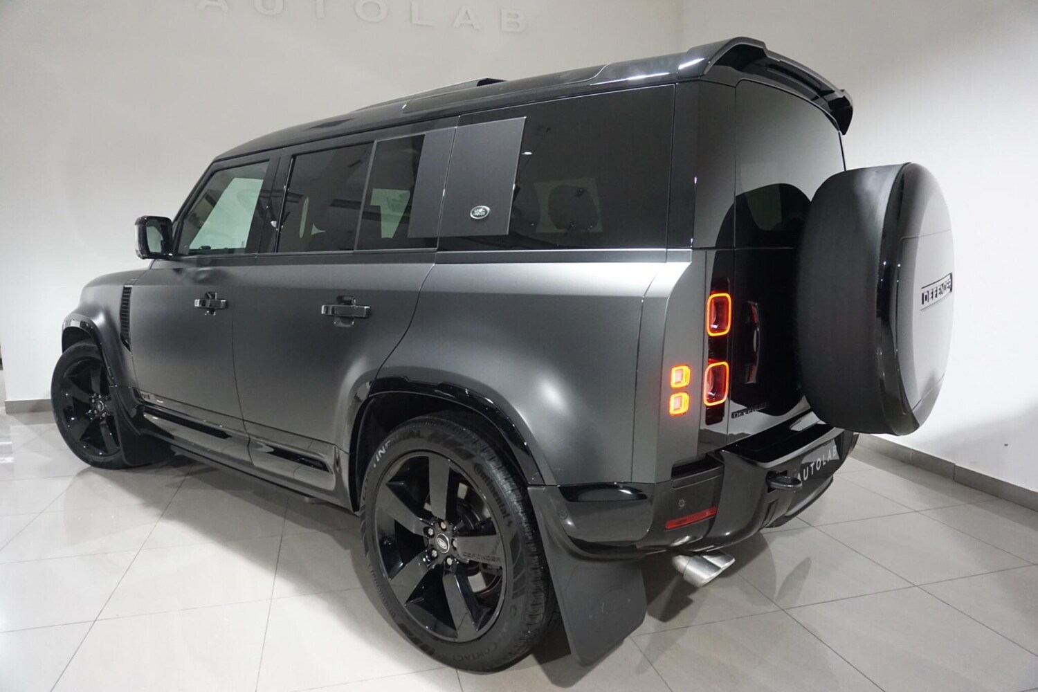 Used Land Rover Defender 110 2024 for sale - 76360381: Photo 28
