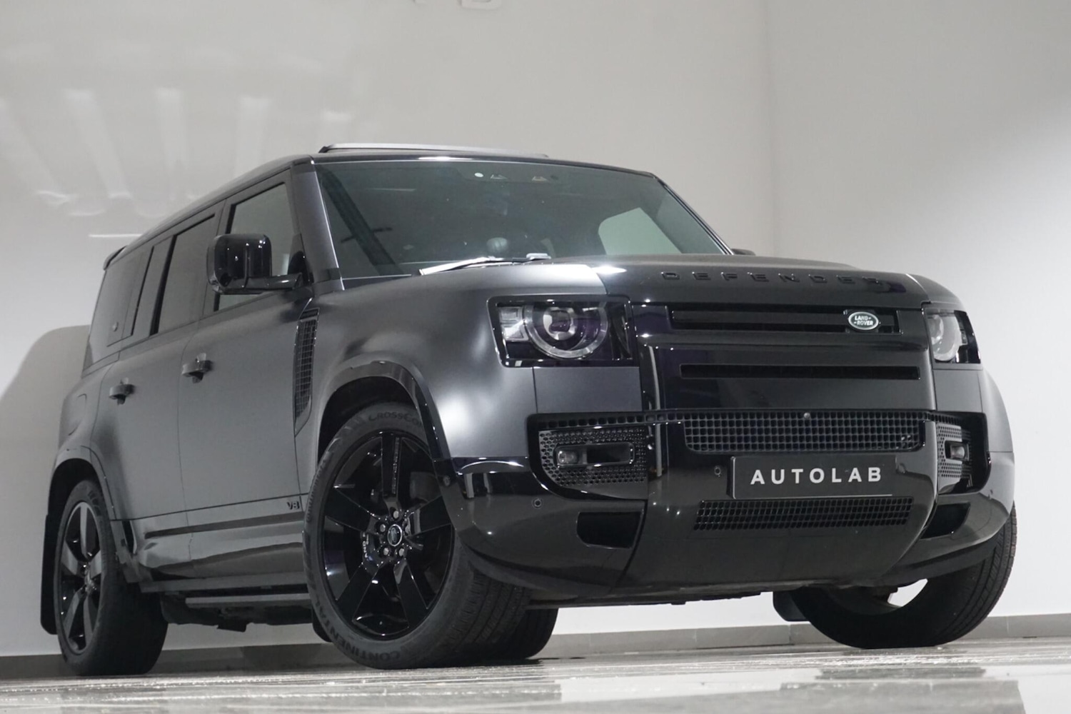 Used Land Rover Defender 110 2024 for sale - 76360381: Photo 31