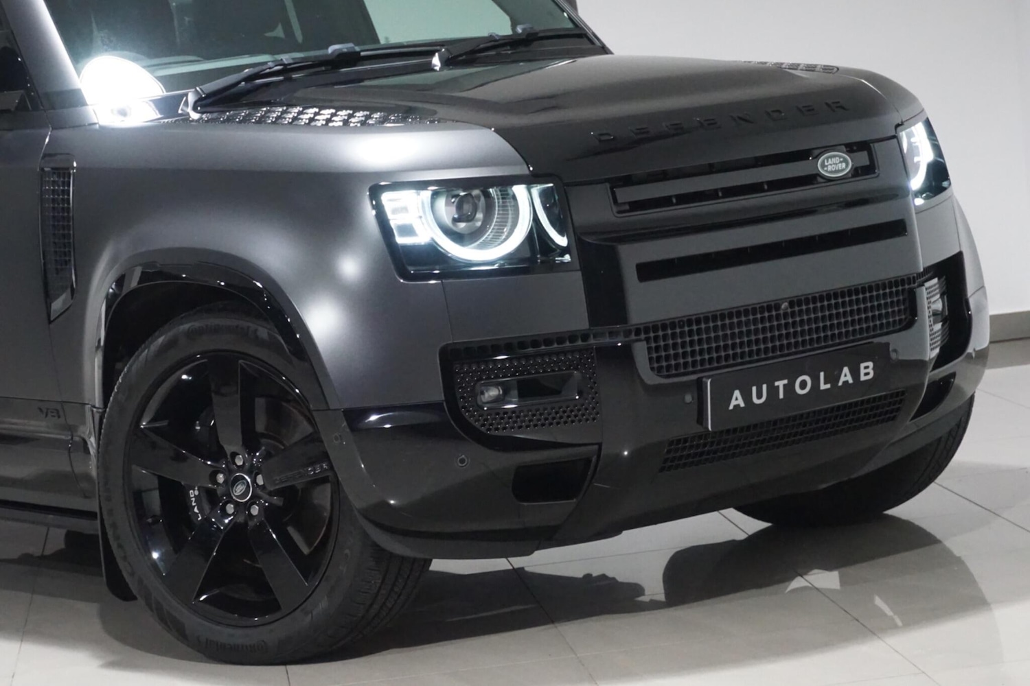 Used Land Rover Defender 110 2024 for sale - 76360381: Photo 42