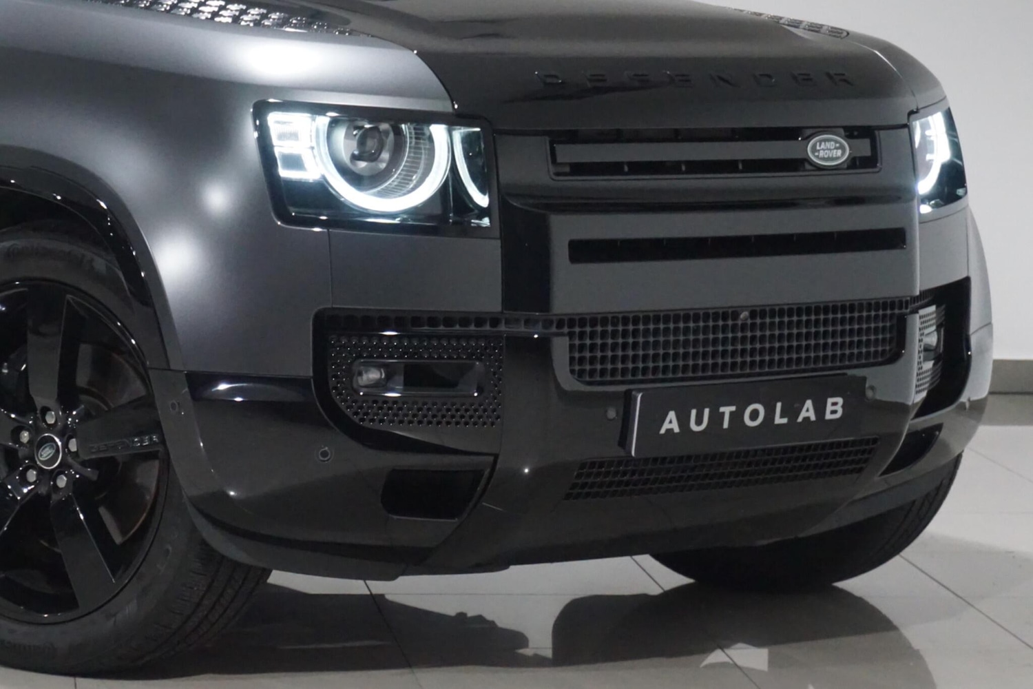 Used Land Rover Defender 110 2024 for sale - 76360381: Photo 46