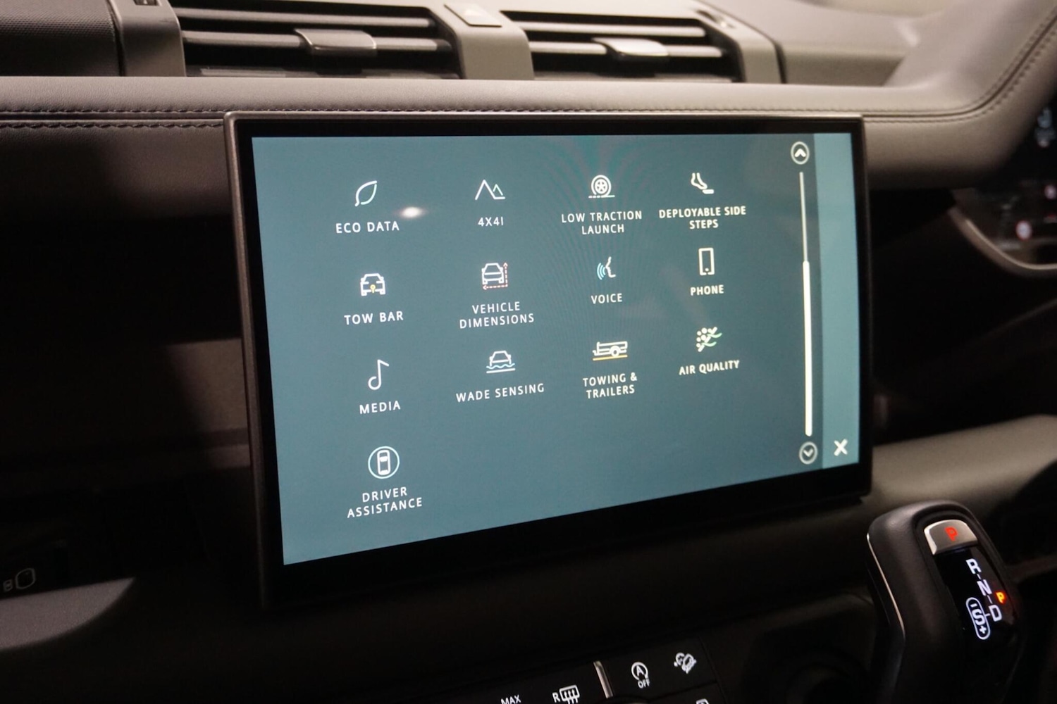 Used Land Rover Defender 110 2024 for sale - 76360381: Photo 65