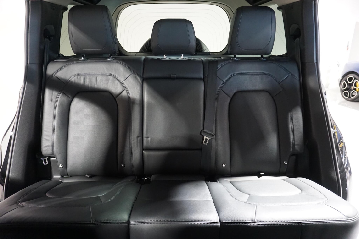 Used Land Rover Defender 110 for sale - 77029162: Photo 11