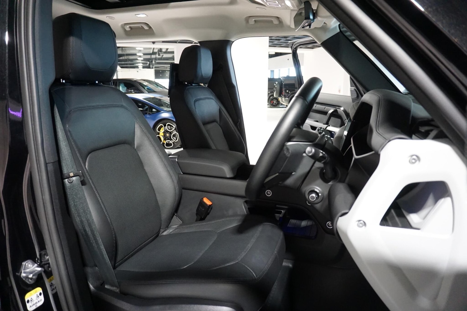 Used Land Rover Defender 110 for sale - 77029162: Photo 13