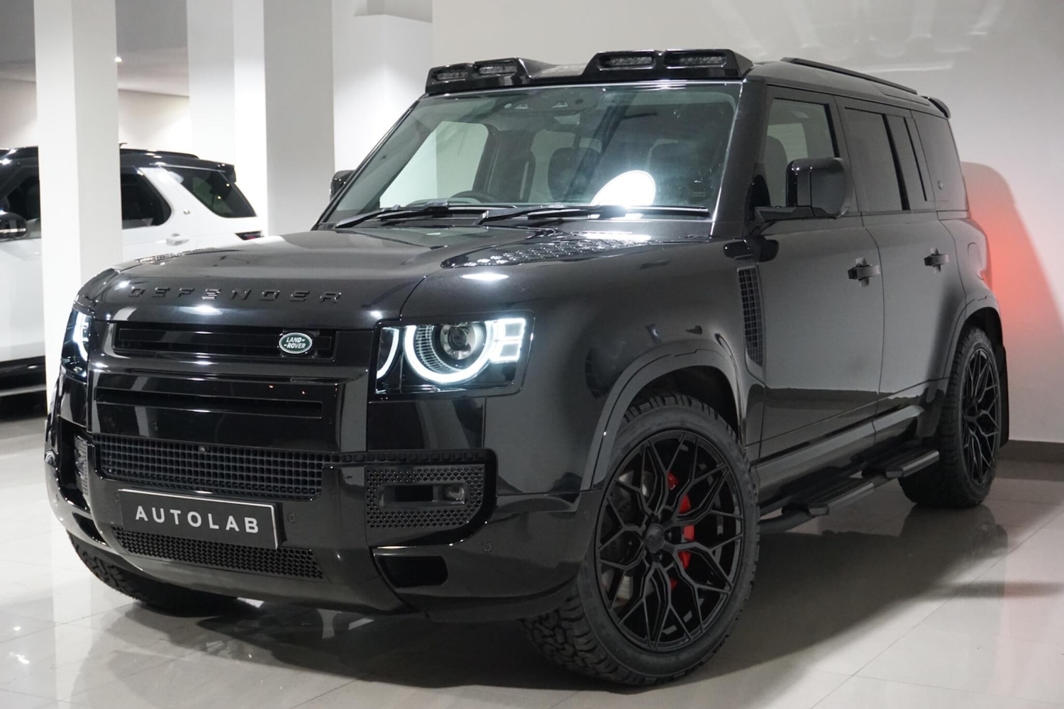 Used Land Rover Defender 110 for sale - 77029162: Photo 24