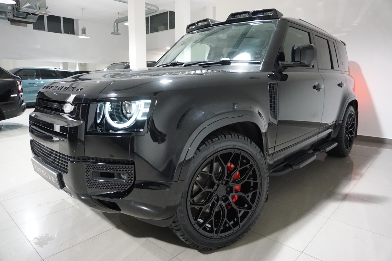 Used Land Rover Defender 110 for sale - 77029162: Photo 28