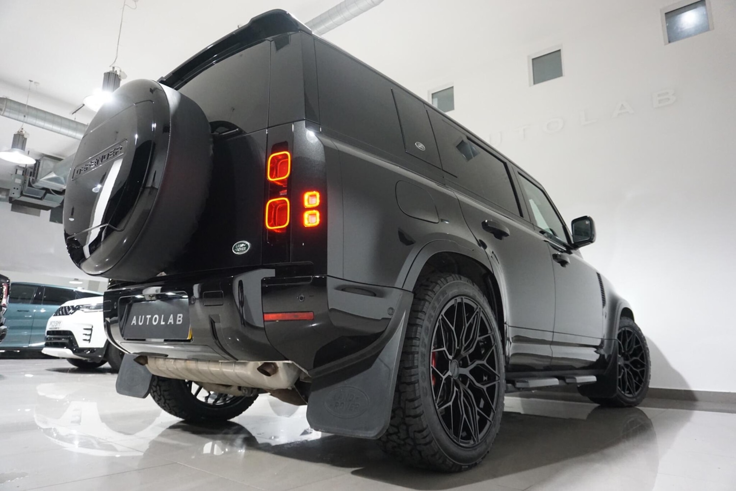 Used Land Rover Defender 110 for sale - 77029162: Photo 35