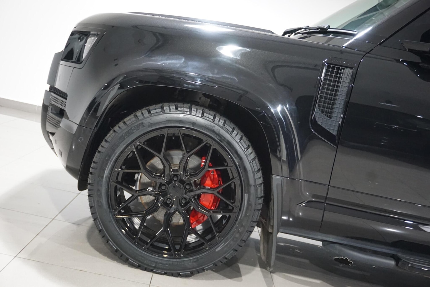 Used Land Rover Defender 110 for sale - 77029162: Photo 51