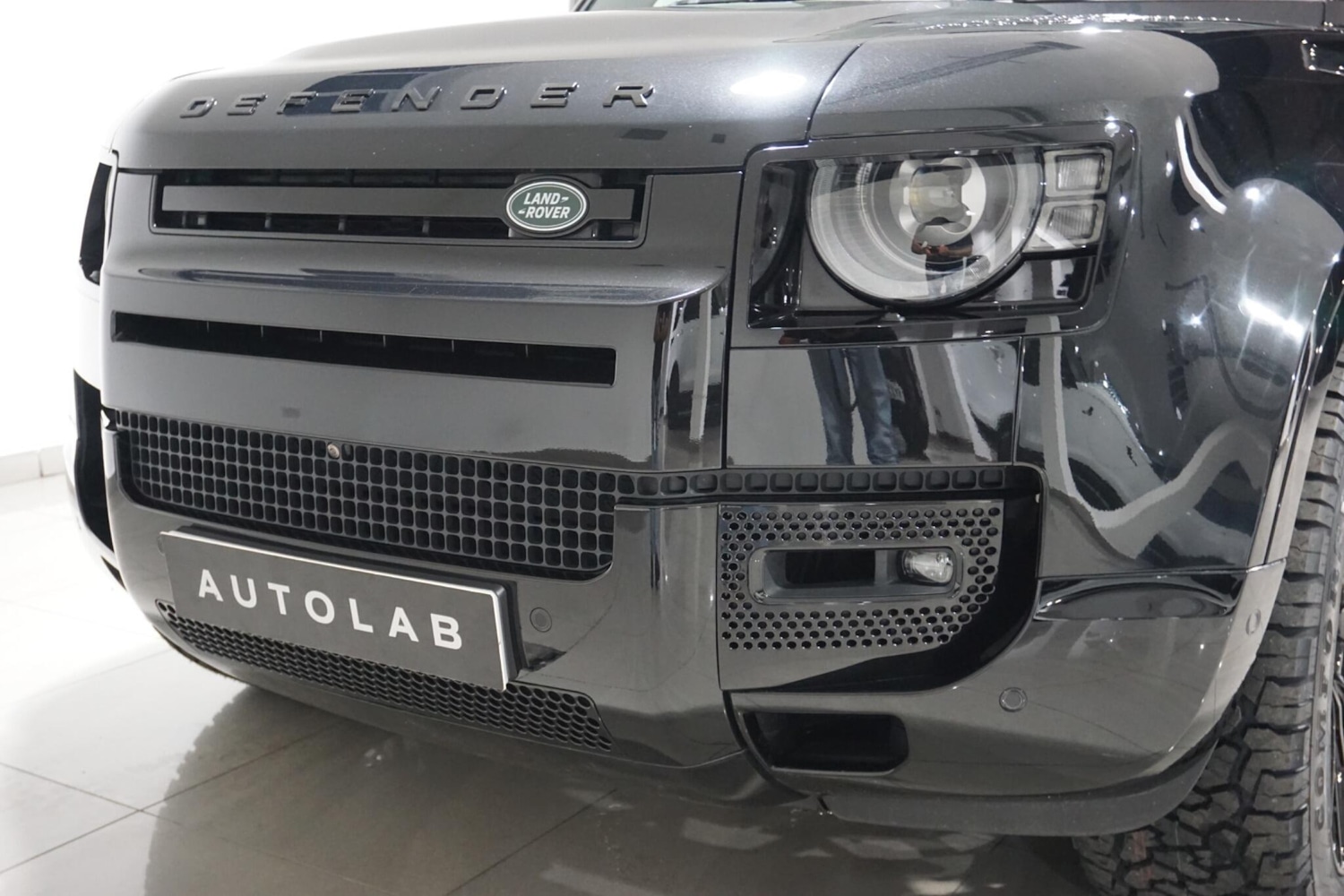 Used Land Rover Defender 110 for sale - 77029162: Photo 68