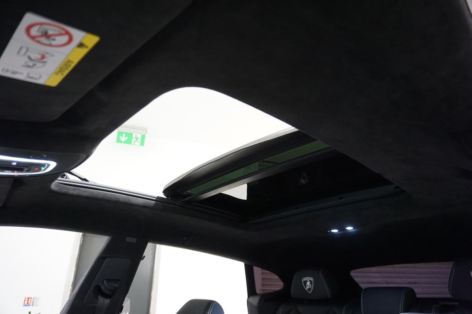 Used Lamborghini Urus 2020 for sale - 76992566: Photo 12