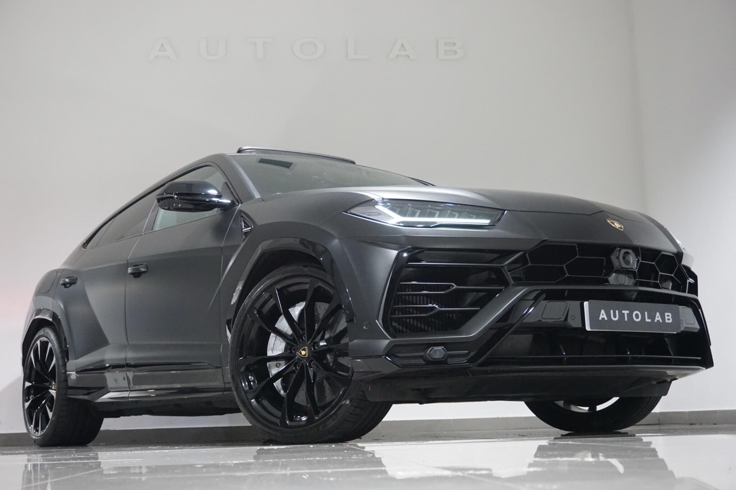Used Lamborghini Urus 2020 for sale - 76992566: Photo 32