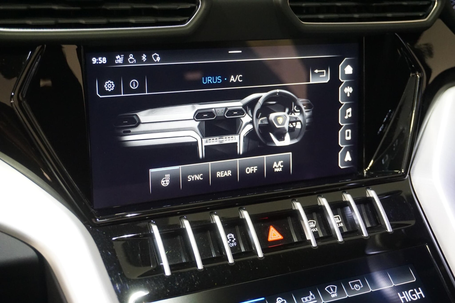 Used Lamborghini Urus 2020 for sale - 76992566: Photo 65