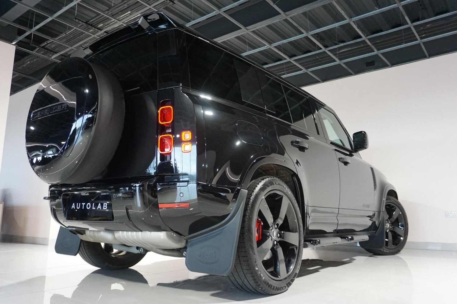 Used Land Rover Defender 110 for sale - 77440144: Photo 35